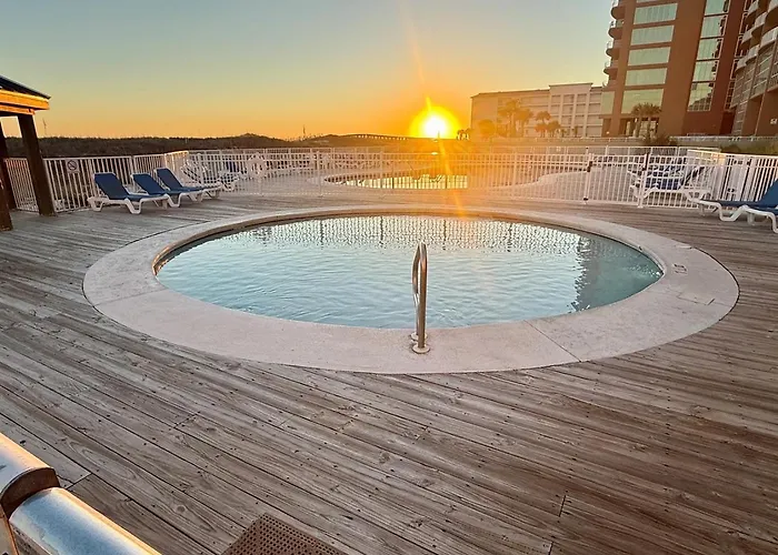 Sugar 2 Bedroom, 2 Bathroom Heated Pool Free Daily Activities! * Gulf Shores