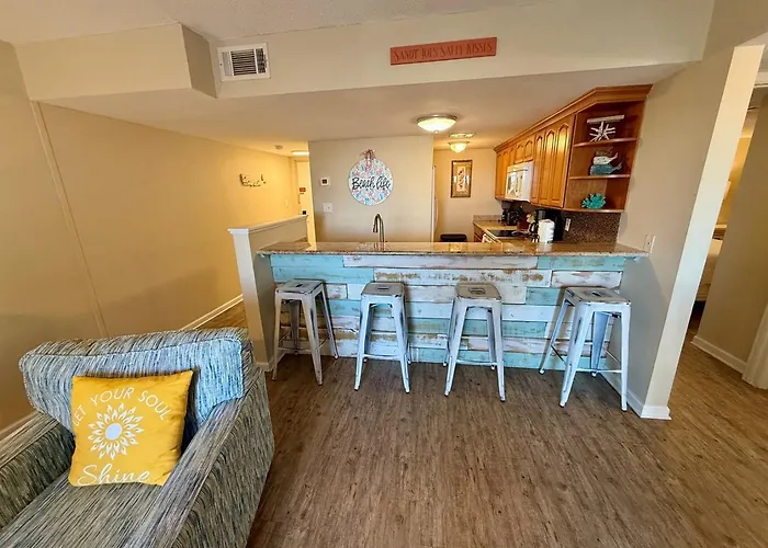 Sugar 2 Bedroom, 2 Bathroom Heated Pool Free Daily Activities! Apartment Gulf Shores